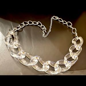 CHUNKY CHAIN LUCITE NECKLACE 30”
